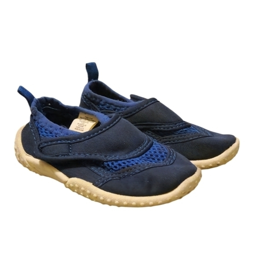 AthleticTech Toddler/Youth Boys Blue Swim Water Shoes Size 5/6‎